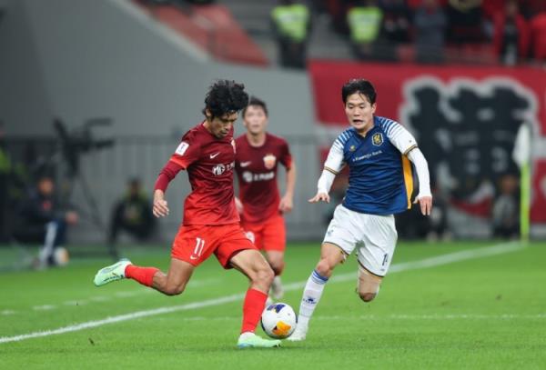 上海海港1-1光州FC，让我们相约下赛季持续一同并肩作战